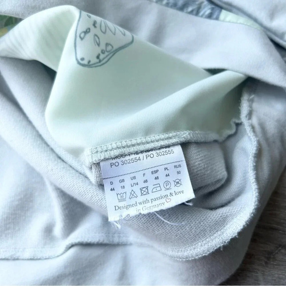 Olsen Rain Forest Animals Print Satin French Terry Mixed  Media Sweatshirt - Picture 13 of 14